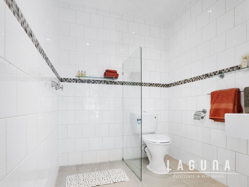 17 Coolah Place, Cooroibah QLD 4565