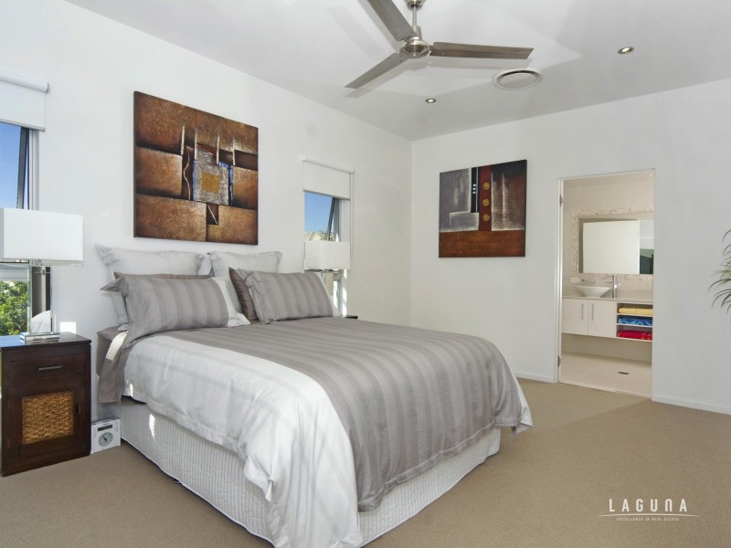 2/10 Nannygai Street, Noosaville QLD 4566