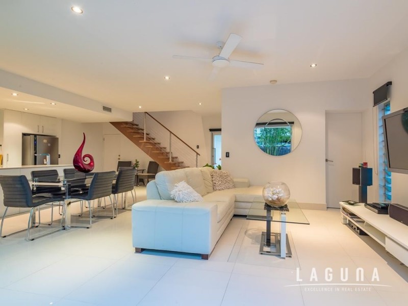2/10 Nannygai Street, Noosaville QLD 4566