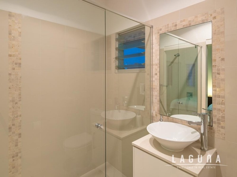 2/10 Nannygai Street, Noosaville QLD 4566