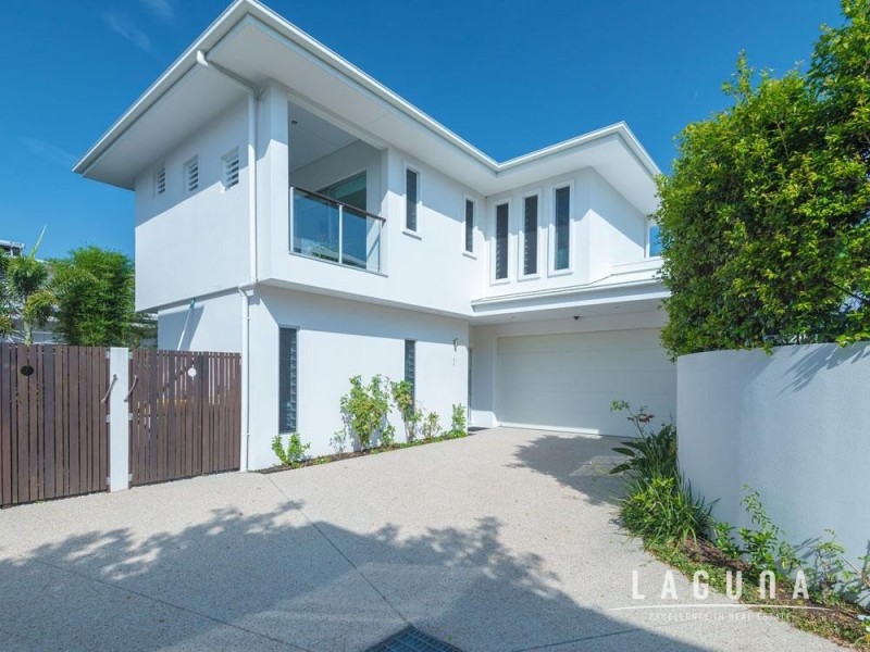 2/10 Nannygai Street, Noosaville QLD 4566