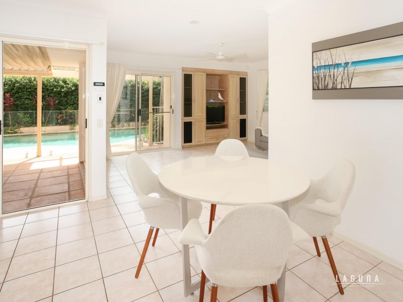 9 Sternlight Street, Noosa Waters QLD 4566