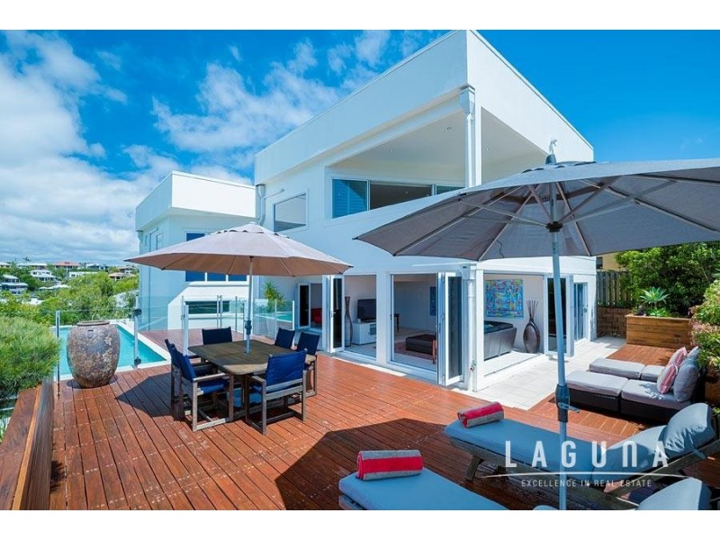 16 Captains Court, Sunrise Beach QLD 4567