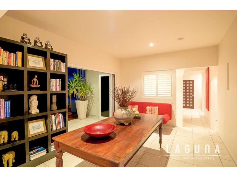 16 Captains Court, Sunrise Beach QLD 4567