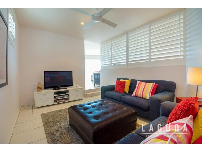 16 Captains Court, Sunrise Beach QLD 4567