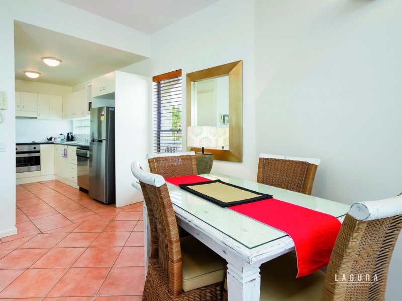 8/7 Edward St, Noosaville QLD 4566