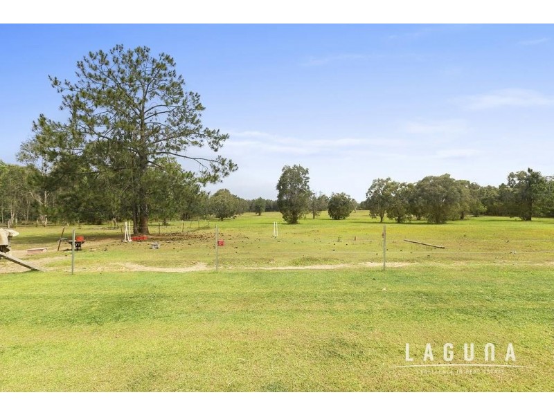 7 Illoura Place, Cooroibah QLD 4565