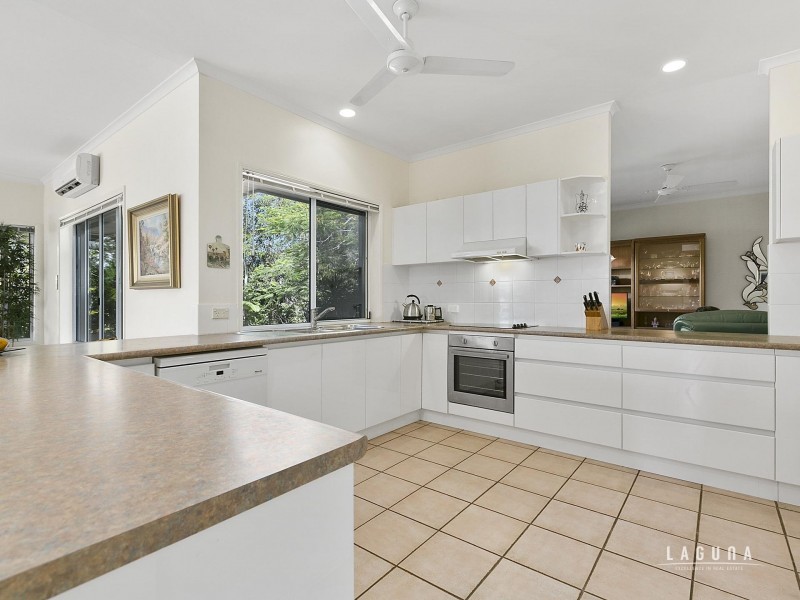 5 Seashell Place, Noosaville QLD 4566