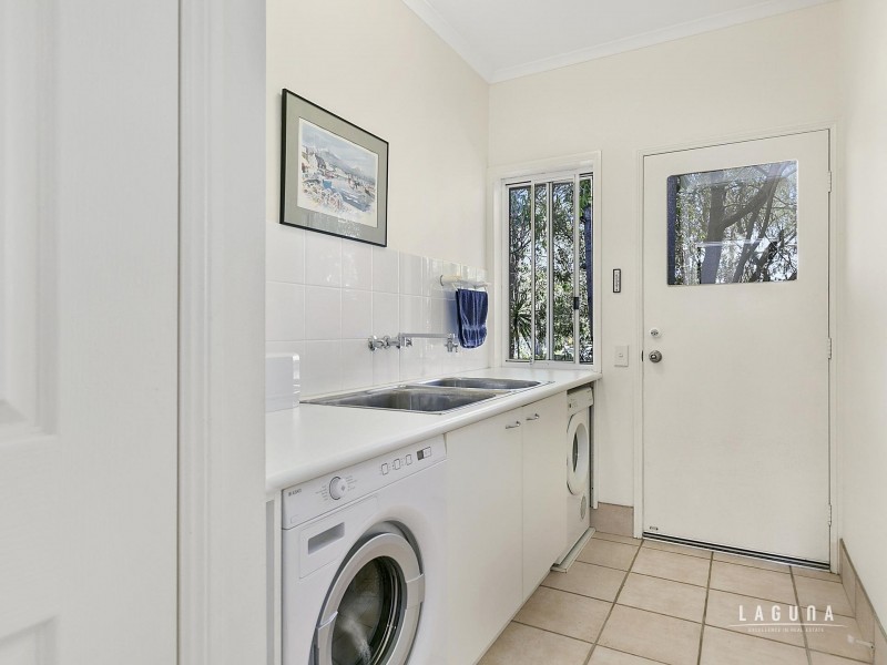 5 Seashell Place, Noosaville QLD 4566