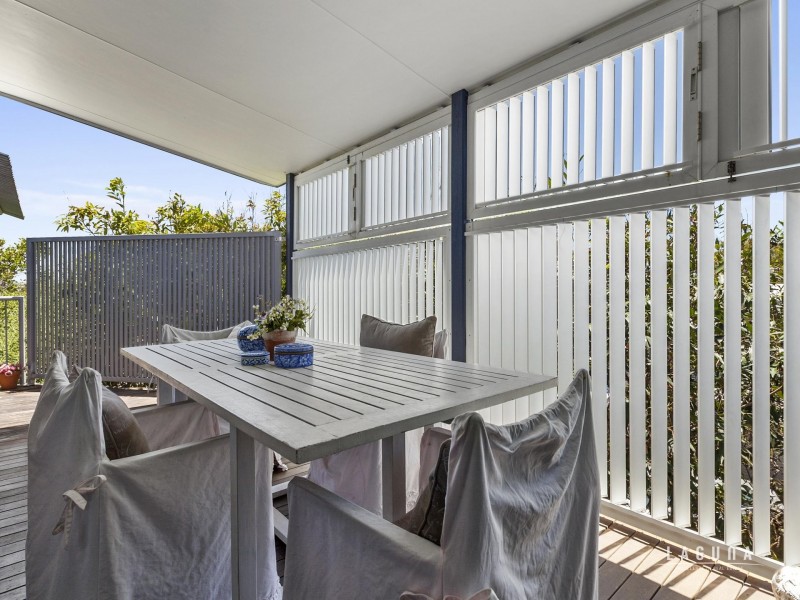1/18 Sobraon Street, Sunrise Beach QLD 4567