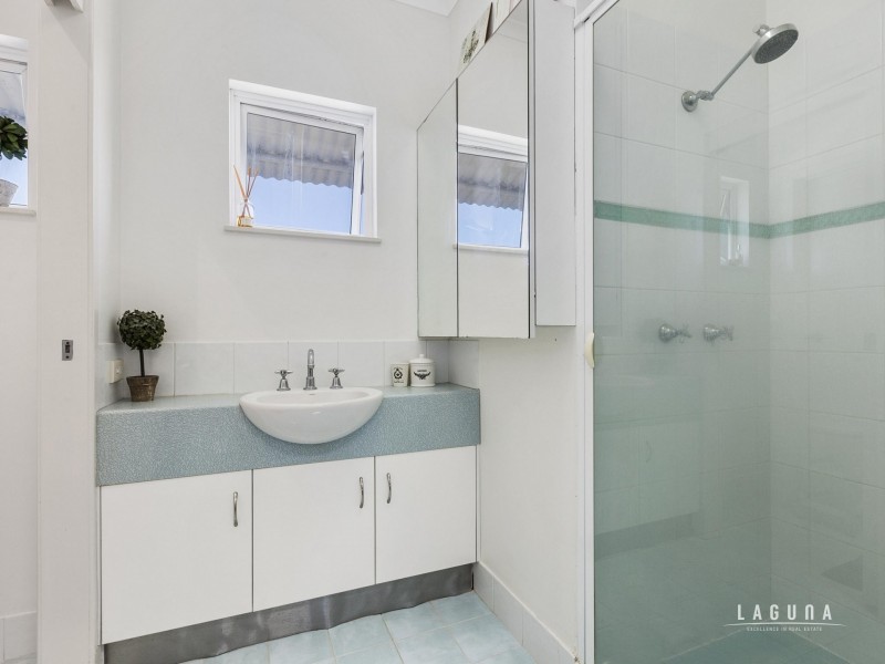 1/18 Sobraon Street, Sunrise Beach QLD 4567