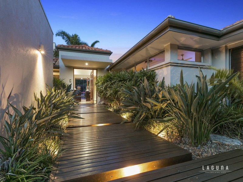 4 Lakeside Drive, Peregian Springs QLD 4573