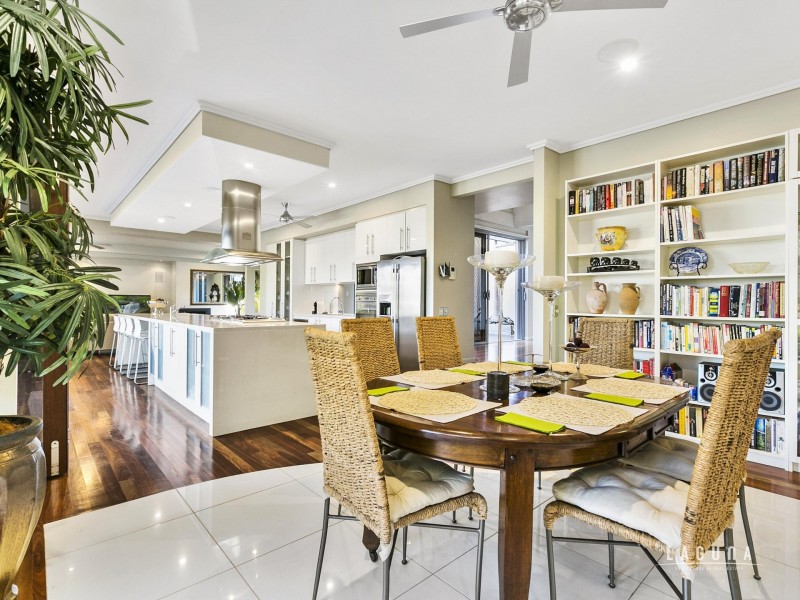 4 Lakeside Drive, Peregian Springs QLD 4573