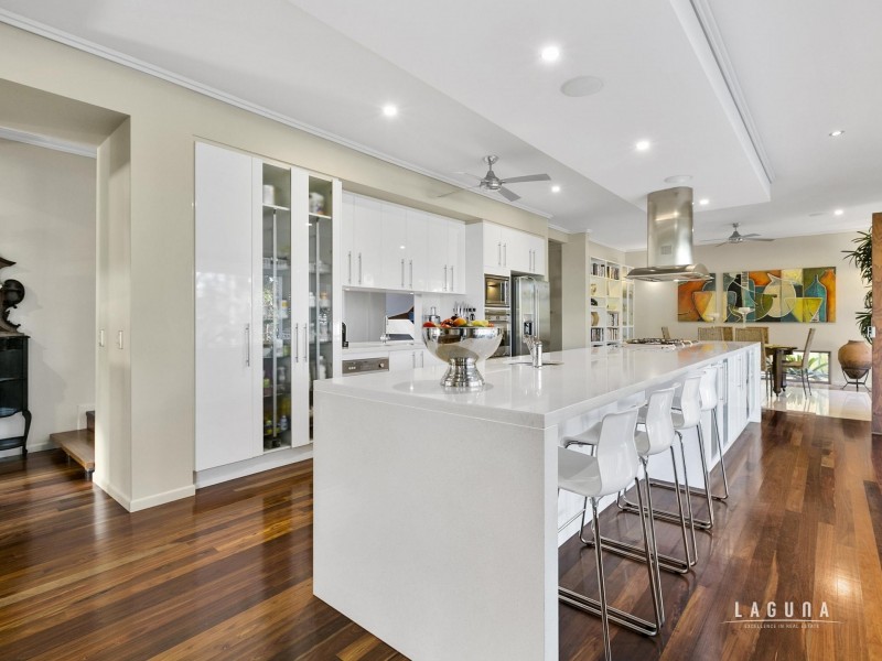 4 Lakeside Drive, Peregian Springs QLD 4573