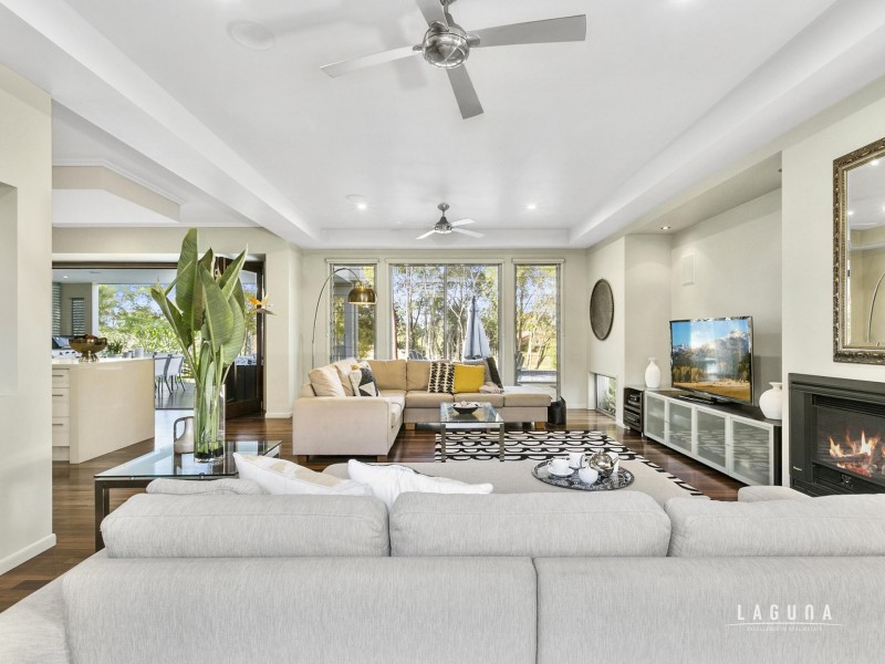 4 Lakeside Drive, Peregian Springs QLD 4573