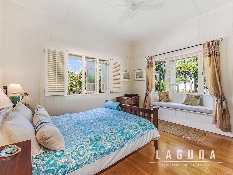 16 Laburnum Crescent, Noosaville QLD 4566