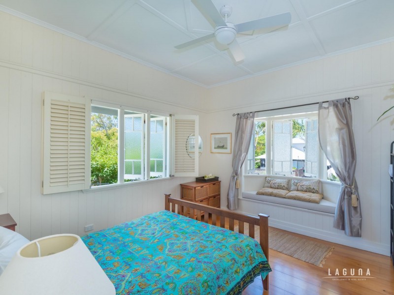 16 Laburnum Crescent, Noosaville QLD 4566