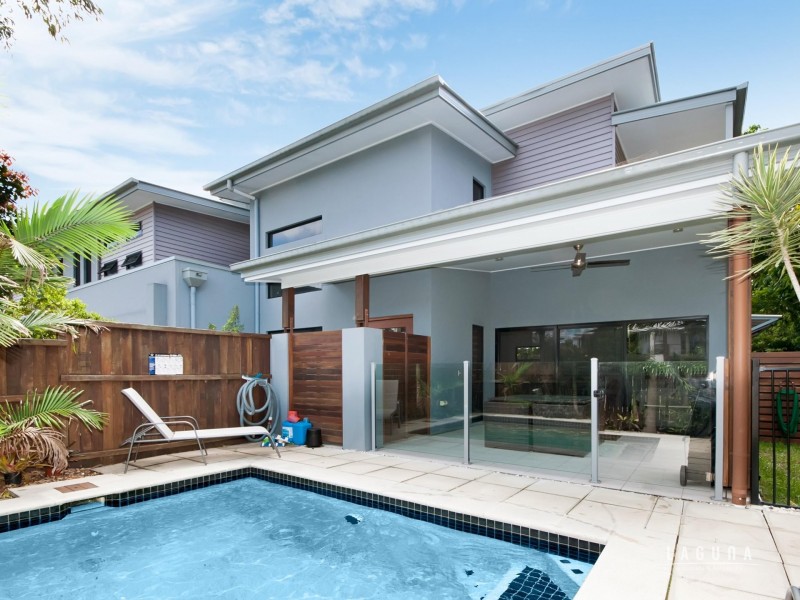 2/18 Nannygai Street, Noosaville QLD 4566