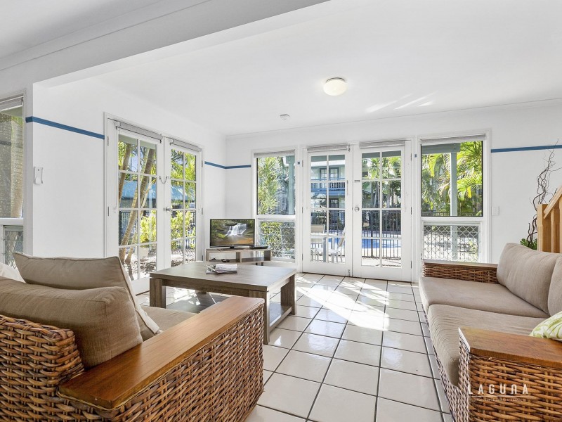 9/12 Robert Street, Noosaville QLD 4566