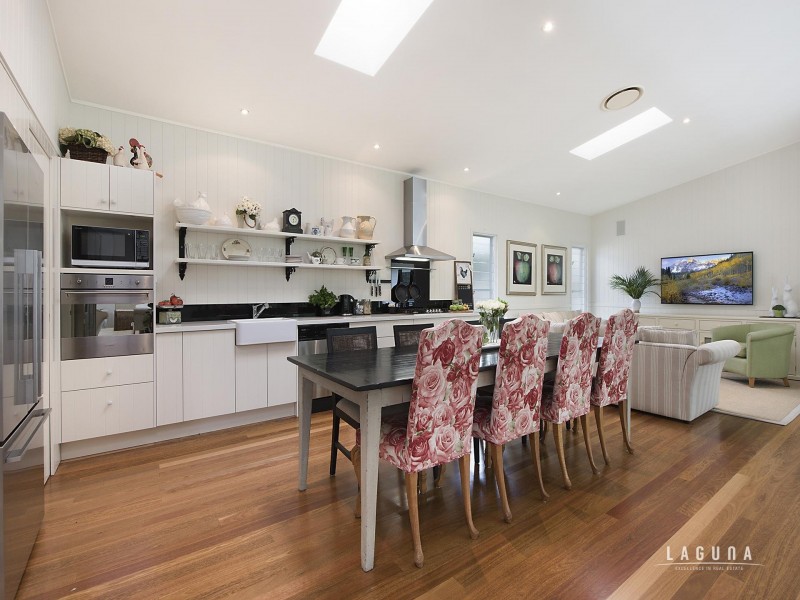 87 Lake Weyba Drive, Noosaville QLD 4566