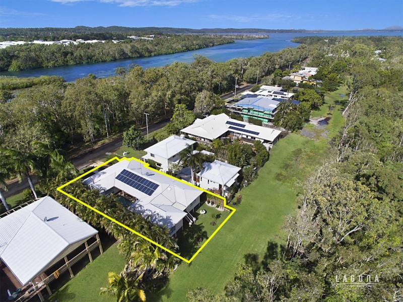 87 Lake Weyba Drive, Noosaville QLD 4566