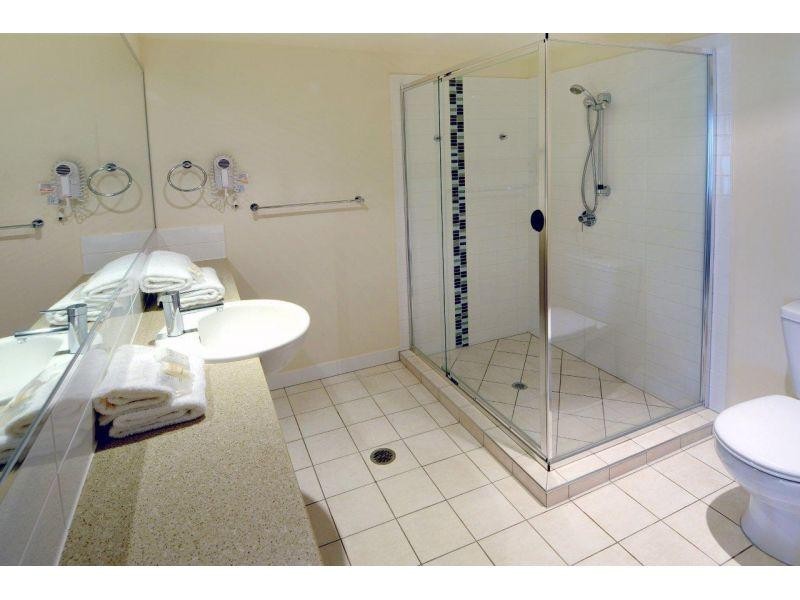215/1838 David Low Way, Coolum Beach QLD 4573