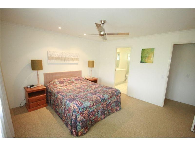 2/289 Weyba Road, Noosaville QLD 4566