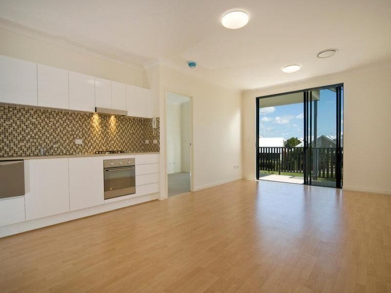 7/25 Seaside Blvd, Marcoola QLD 4564