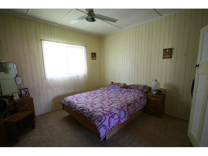 Victory Heights QLD 4570