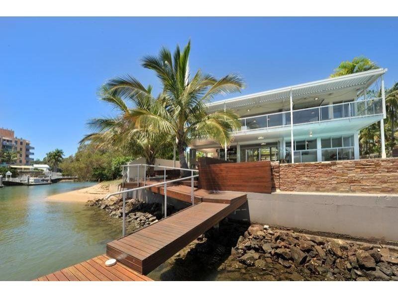 4 Noosa Parade, Noosa Heads QLD 4567