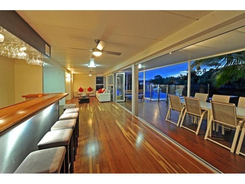 4 Noosa Parade, Noosa Heads QLD 4567