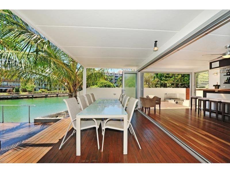 4 Noosa Parade, Noosa Heads QLD 4567