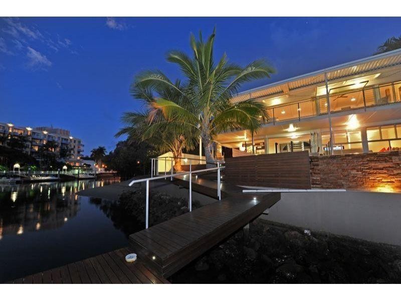 4 Noosa Parade, Noosa Heads QLD 4567
