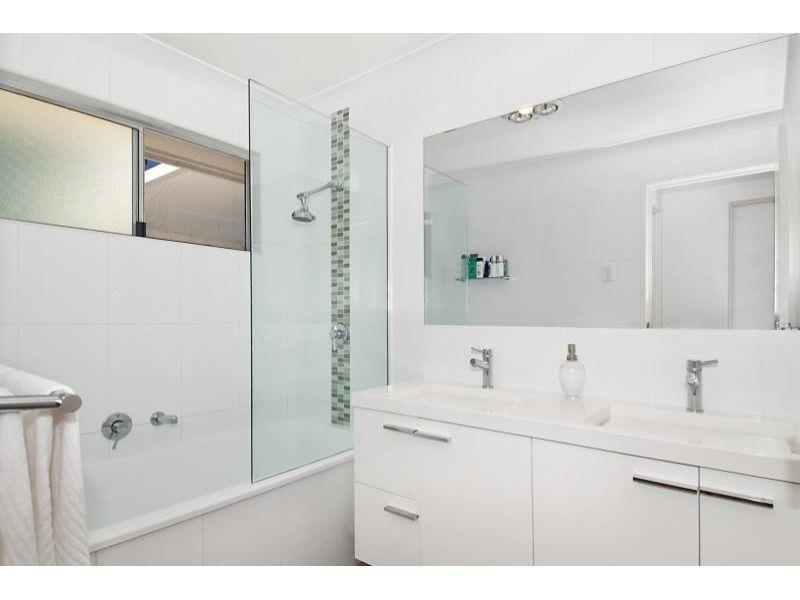 98 Suncoast Beach Drive, Mount Coolum QLD 4573