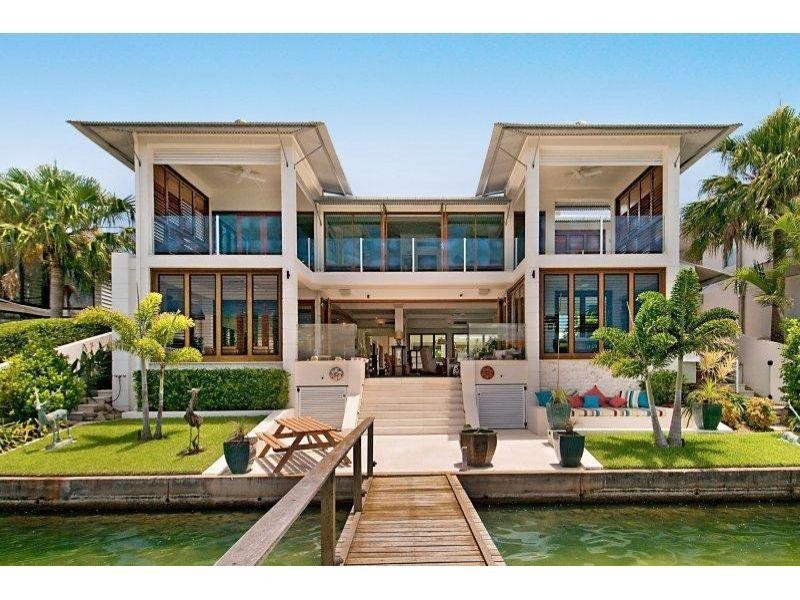 4 The Promontory, Noosa Waters QLD 4566