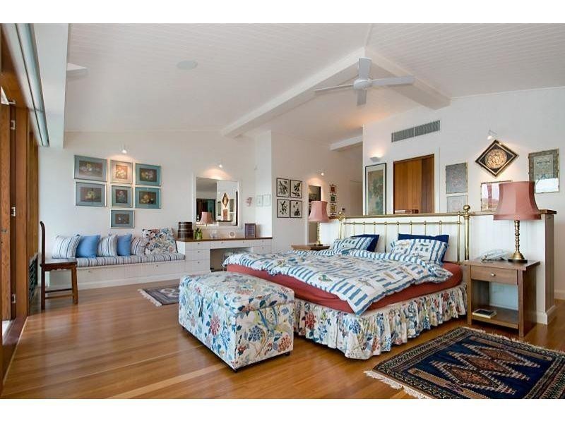 4 The Promontory, Noosa Waters QLD 4566