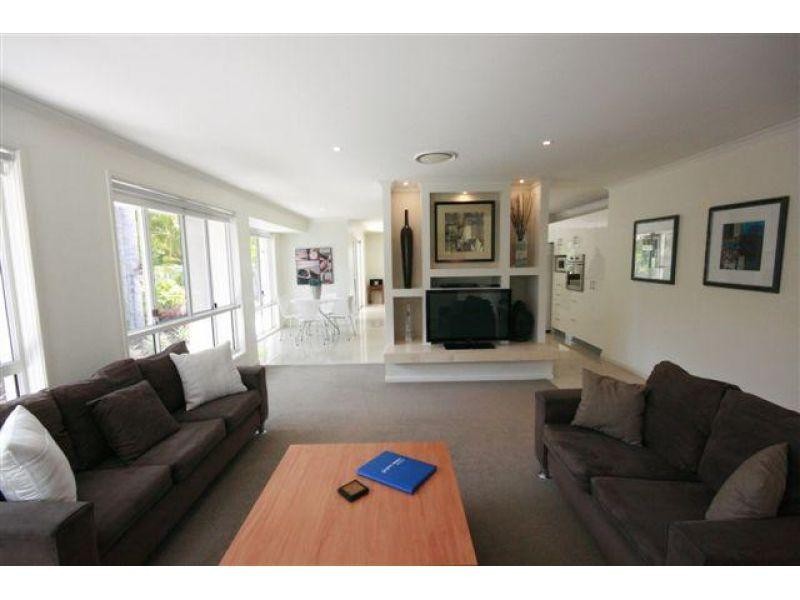 5 Skipper Place, Noosaville QLD 4566