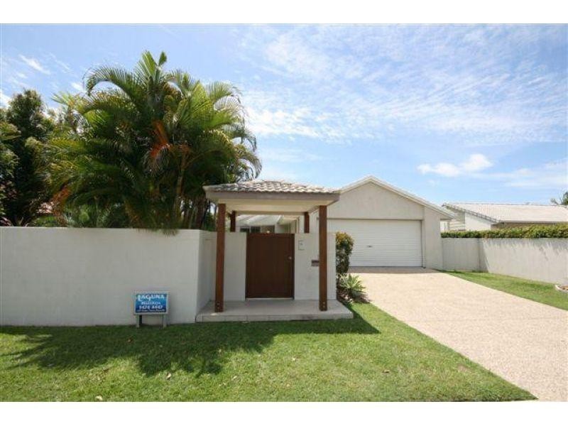 5 Skipper Place, Noosaville QLD 4566