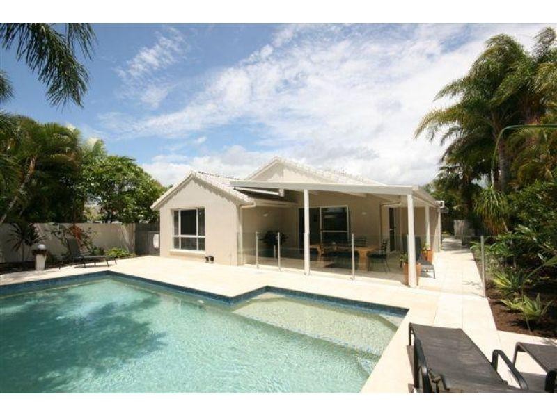 5 Skipper Place, Noosaville QLD 4566