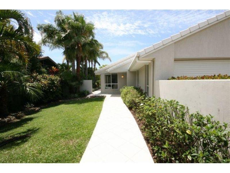 5 Skipper Place, Noosaville QLD 4566