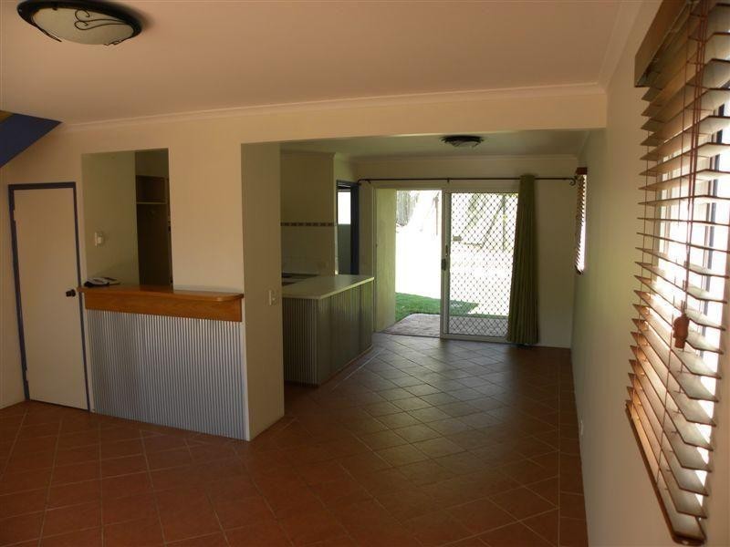 6/23 Margit Crescent, Sunrise Beach QLD 4567