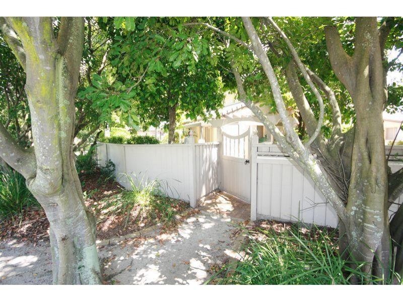 37 – 39  Thomas St, Noosaville QLD 4566