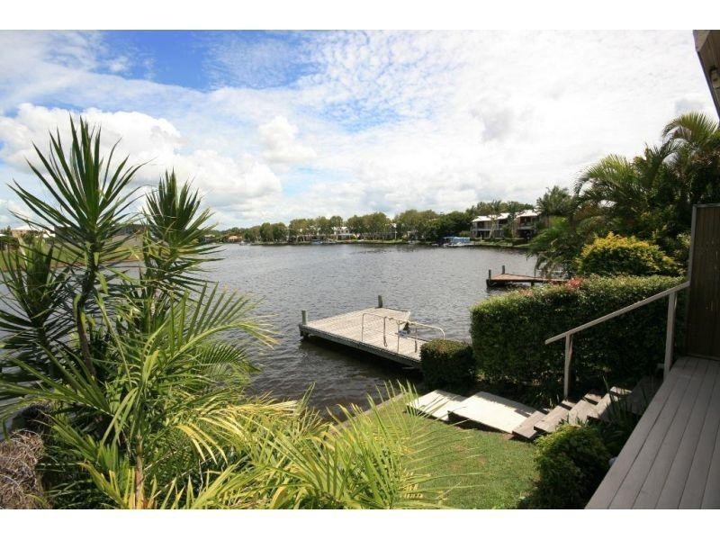 2/17 Sunseeker Close, Noosa Waters QLD 4566