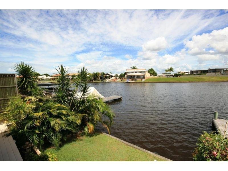 2/17 Sunseeker Close, Noosa Waters QLD 4566