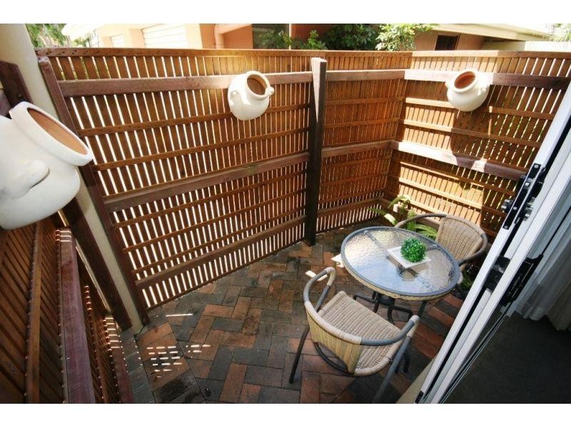 2/17 Sunseeker Close, Noosa Waters QLD 4566