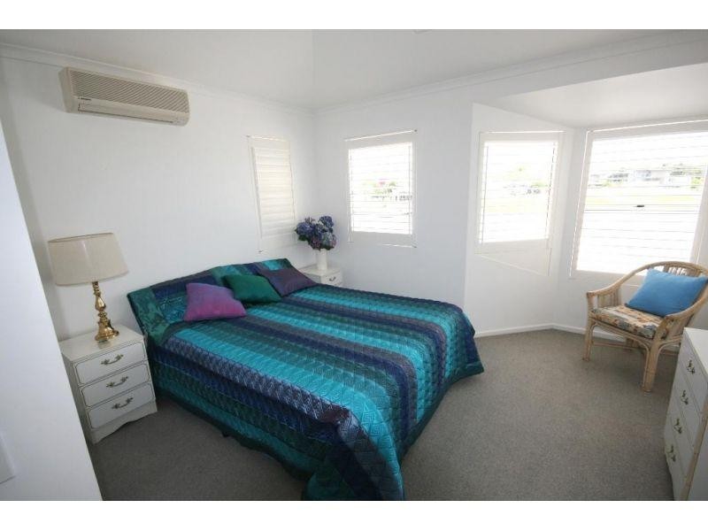 2/17 Sunseeker Close, Noosa Waters QLD 4566