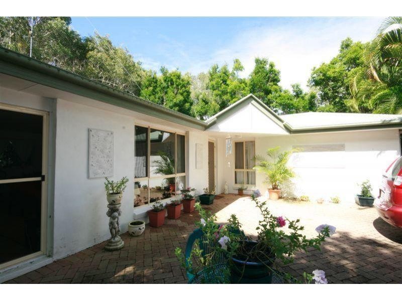 4 Lewis Street, Tewantin QLD 4565