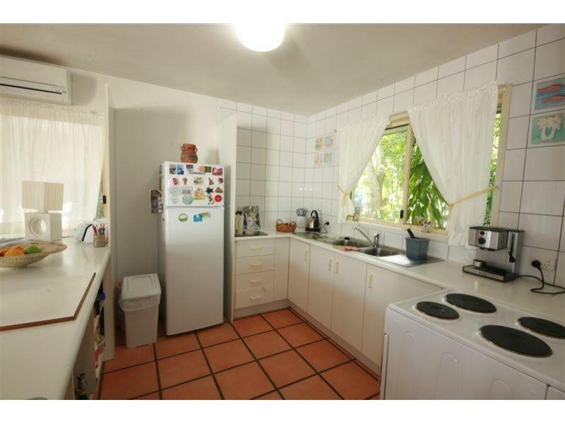 4 Lewis Street, Tewantin QLD 4565