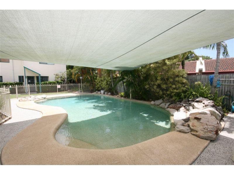 8/15 The Cockleshell, Noosaville QLD 4566