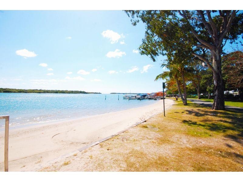 1/225 Gympie Terrace, Noosaville QLD 4566